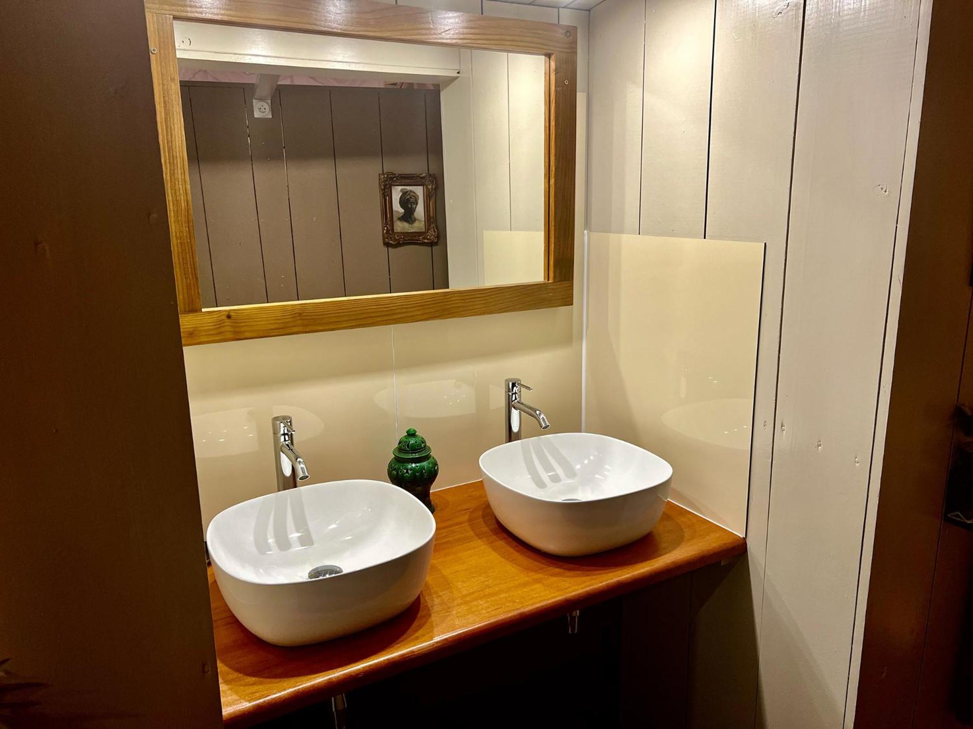 Chambre D'Hotes Le Sucrier Goyave Ruang foto
