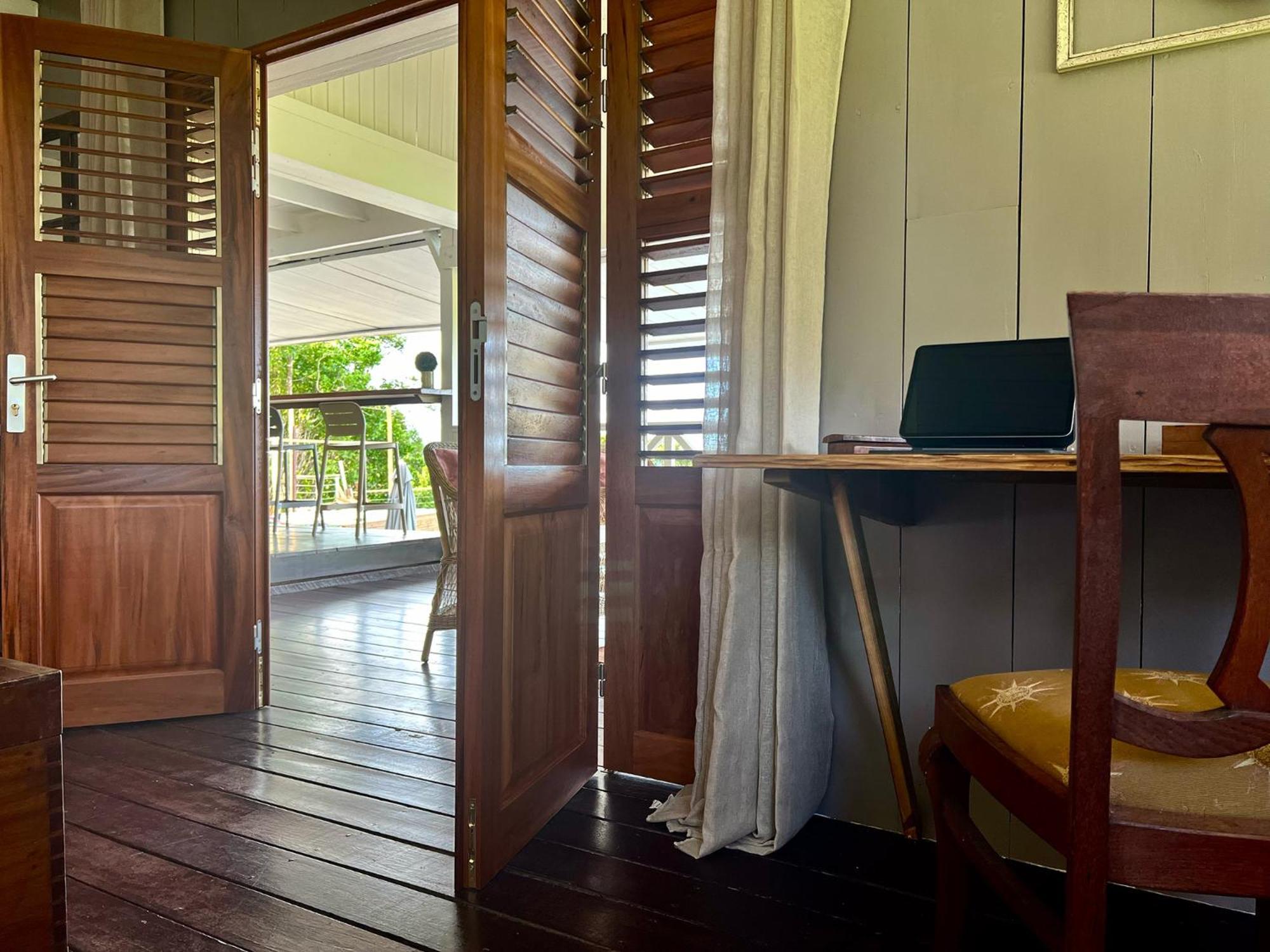 Chambre D'Hotes Le Sucrier Goyave Ruang foto