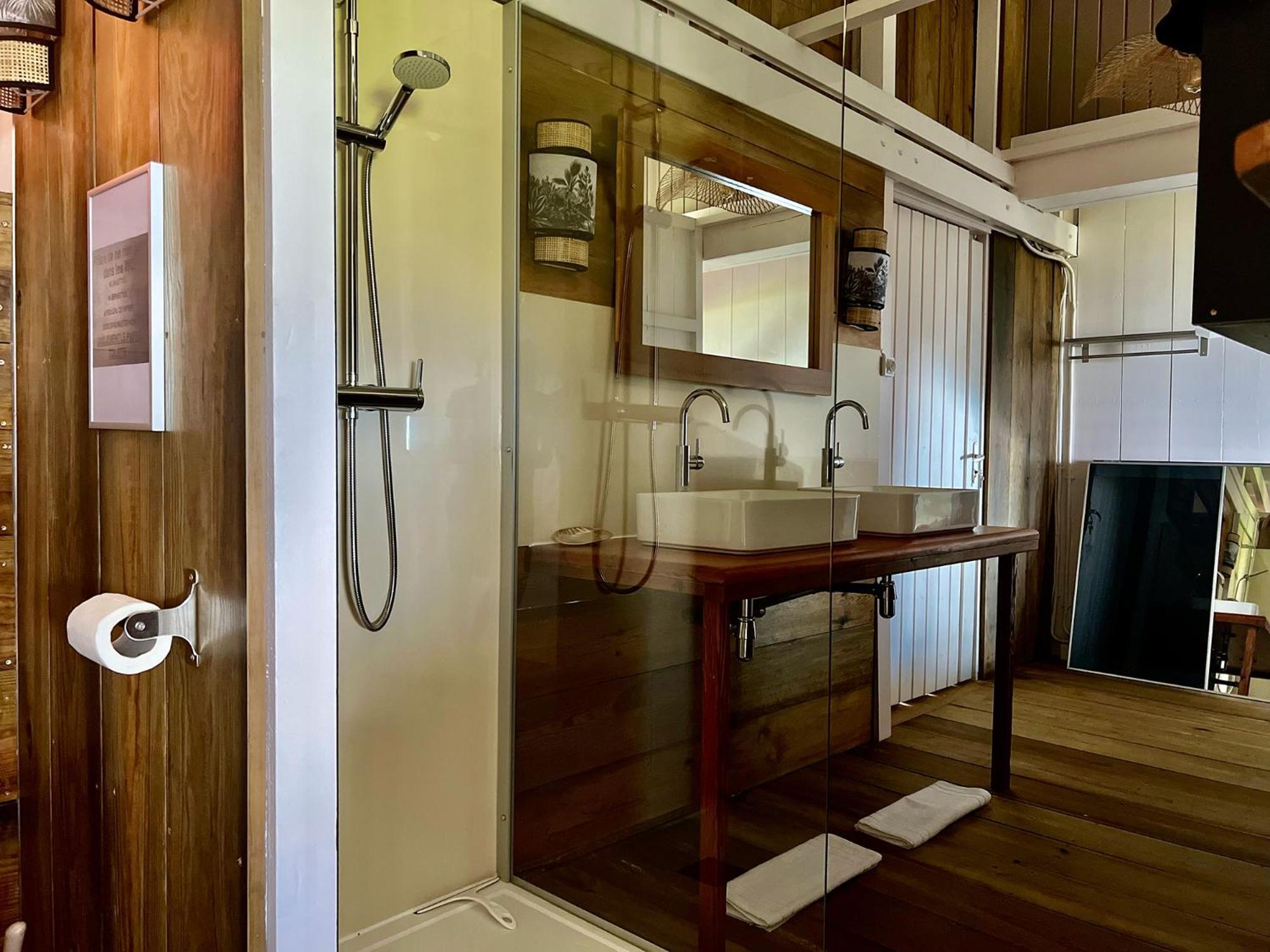 Chambre D'Hotes Le Sucrier Goyave Ruang foto